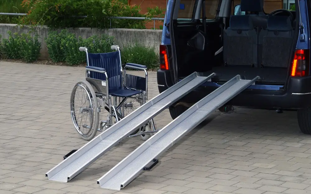 Geprüft Altec Auffahrrampe ABS-Z - 3525 mm