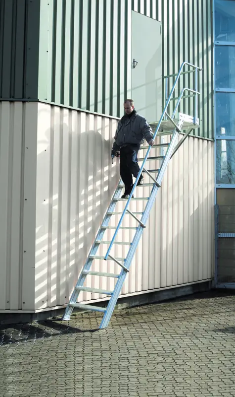 euroline Podesttreppe 45° SG 7 Stufen - 800 mm Neu