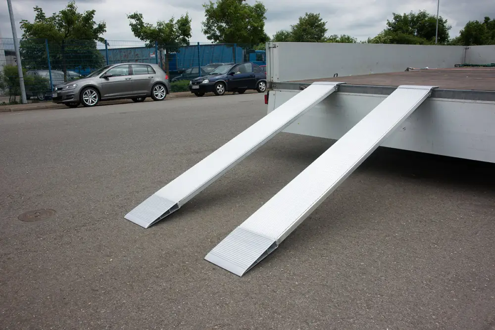 Begrenztes Angebot Altec Auffahrrampe AHF 500 - 2975 mm