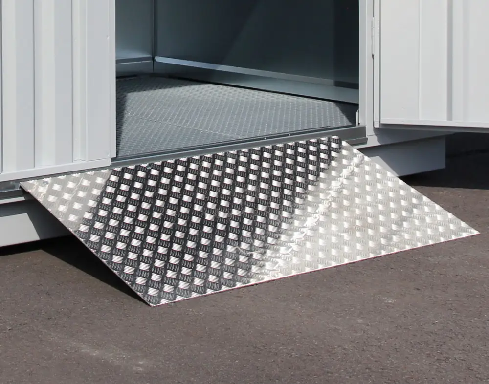 Mega-Angebot FLADAFI Alu-Auffahrrampe für Container 750 x 1500 mm